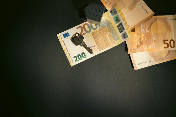 Wie kann man Vintage-Mode in den Alltag integrieren?